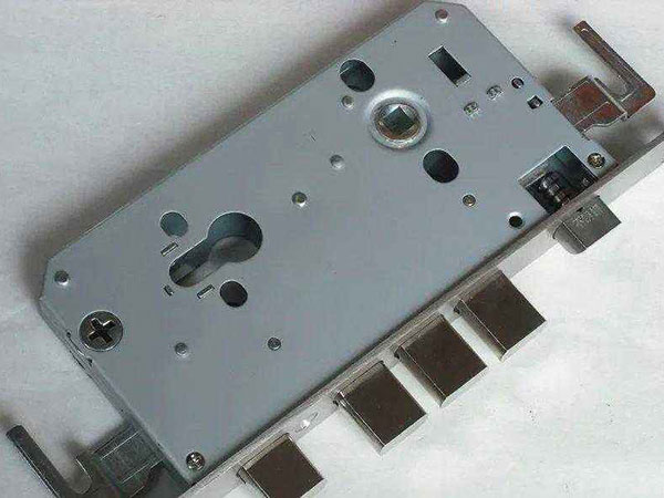 茂南24小时上门开锁公司