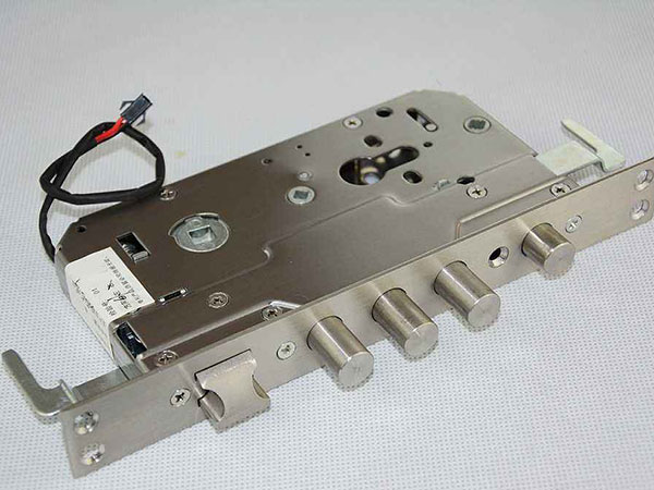 茂南24小时上门开锁公司