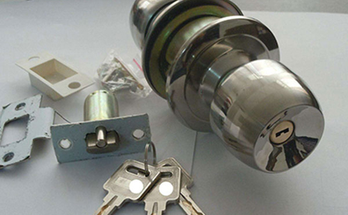 茂南24小时上门开锁公司