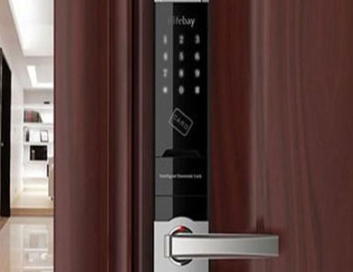 茂南24小时上门开锁公司